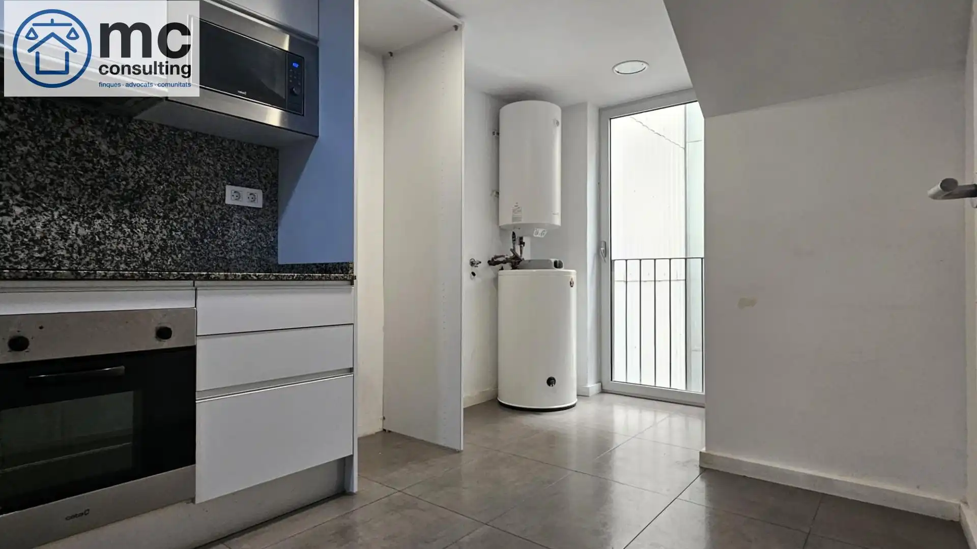 Kitchen of Duplexes for sale in Montserrat - El Passeig