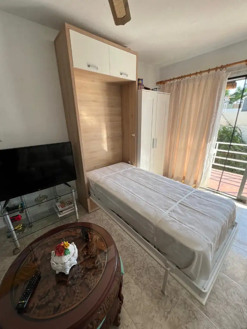 Schlafzimmer von Wohnung zum Verkauf in Benalmádena mit Klimaanlage, Privatgarten und Terrasse