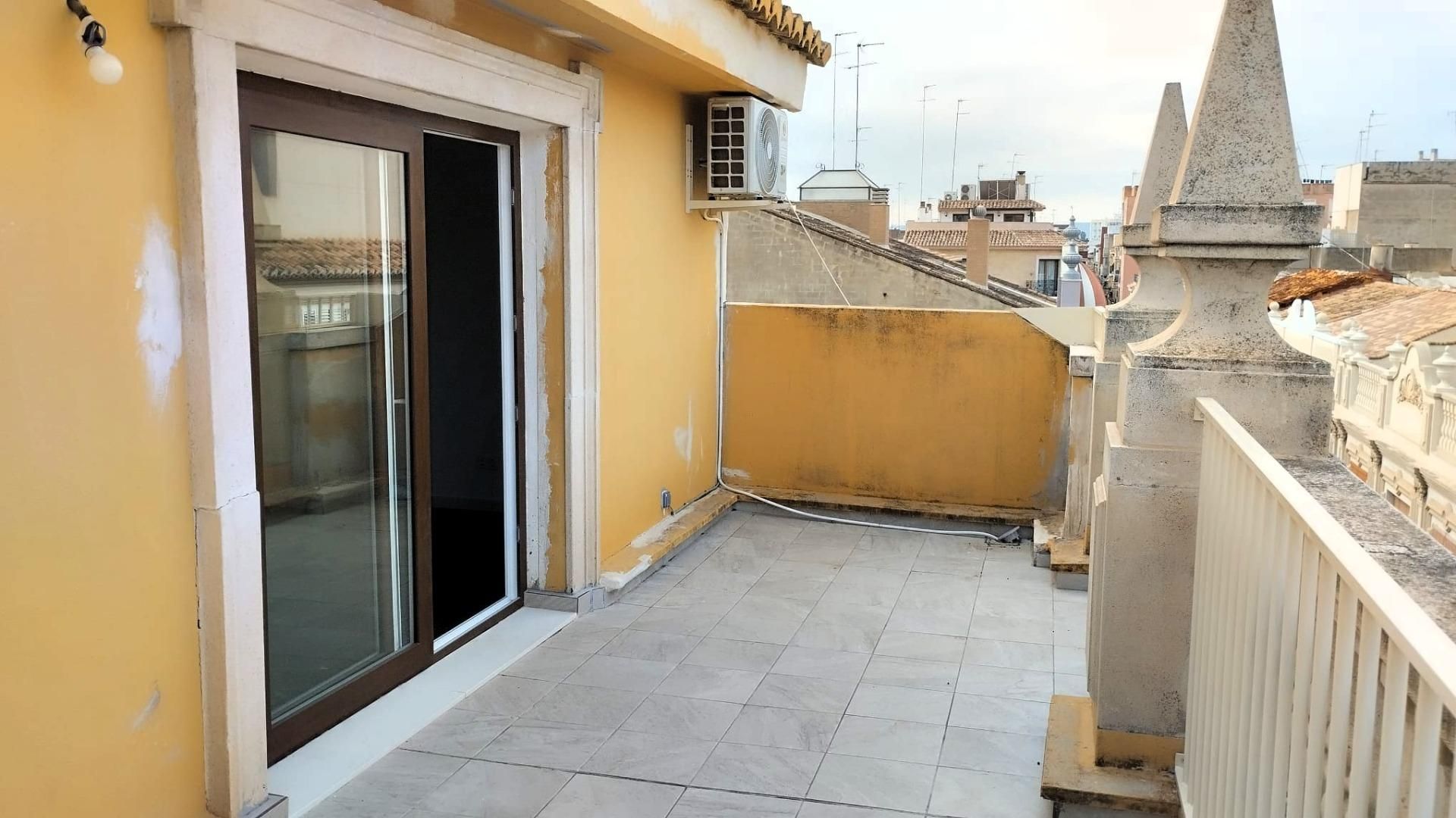 Terrace of Attic to rent in Picassent  with Air Conditioner and Terrace