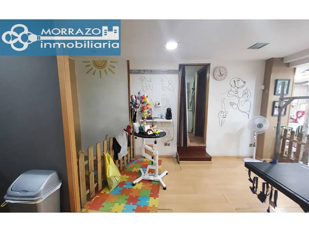 Business premises for transfer in Calle Alfonso Rodríguez Castelao 3, imagen 14