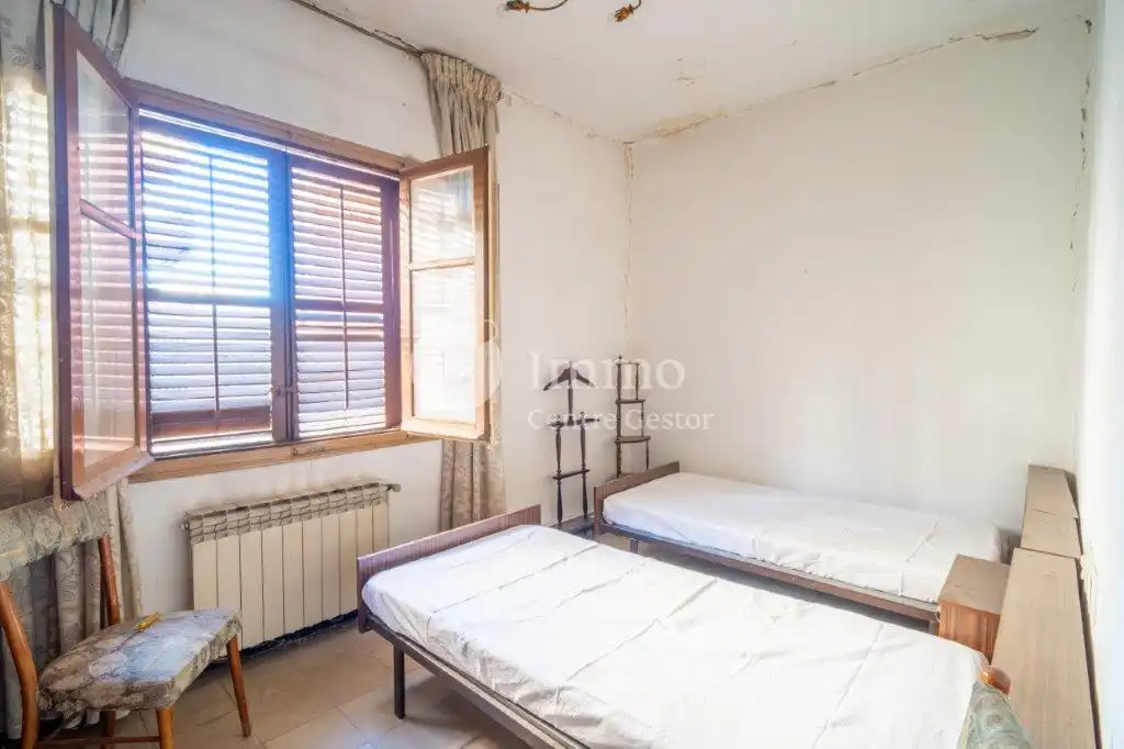 Bedroom of Detached homes for sale in Lleida  with Private garden and Alarm