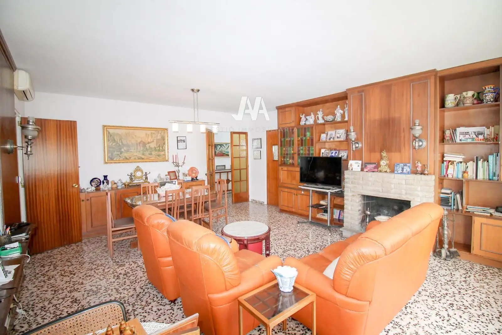 Sala de estar de Casa adosada en venta en Vilanova del Camí con Aire acondicionado, Calefacción y Terraza