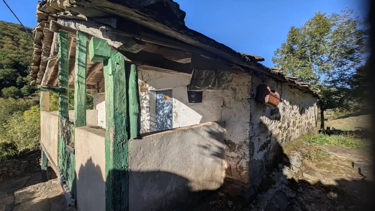 Casa rústica en venta en Yera 29, imagen 2