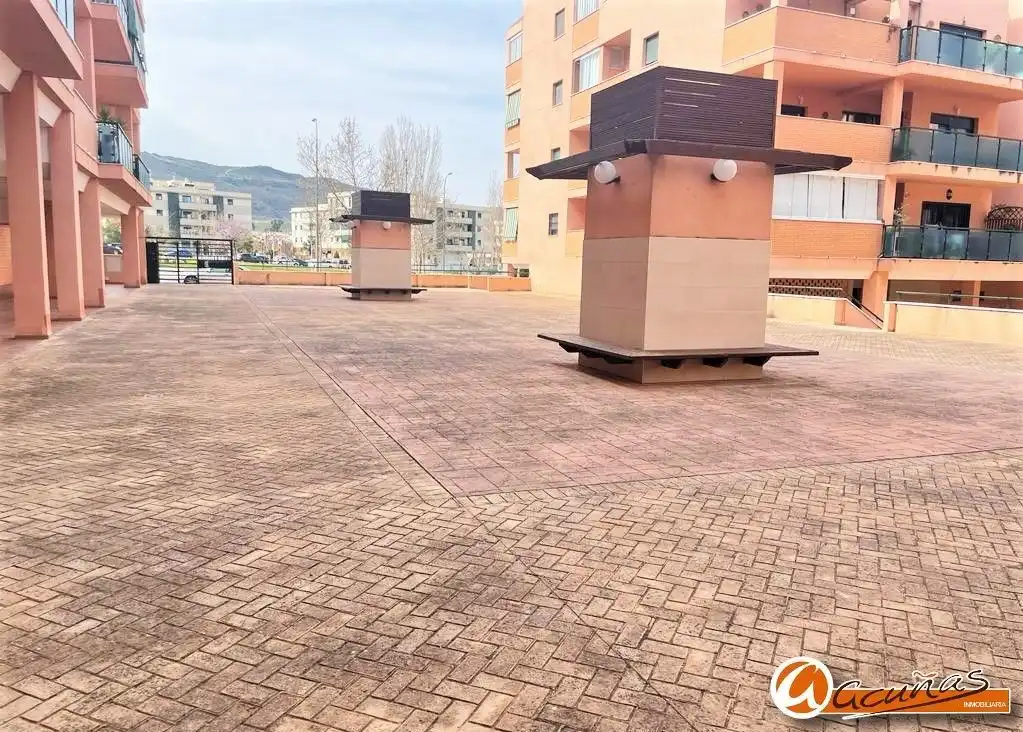 Gewerbefläche zum Verkauf in Cuesta Talavera 8