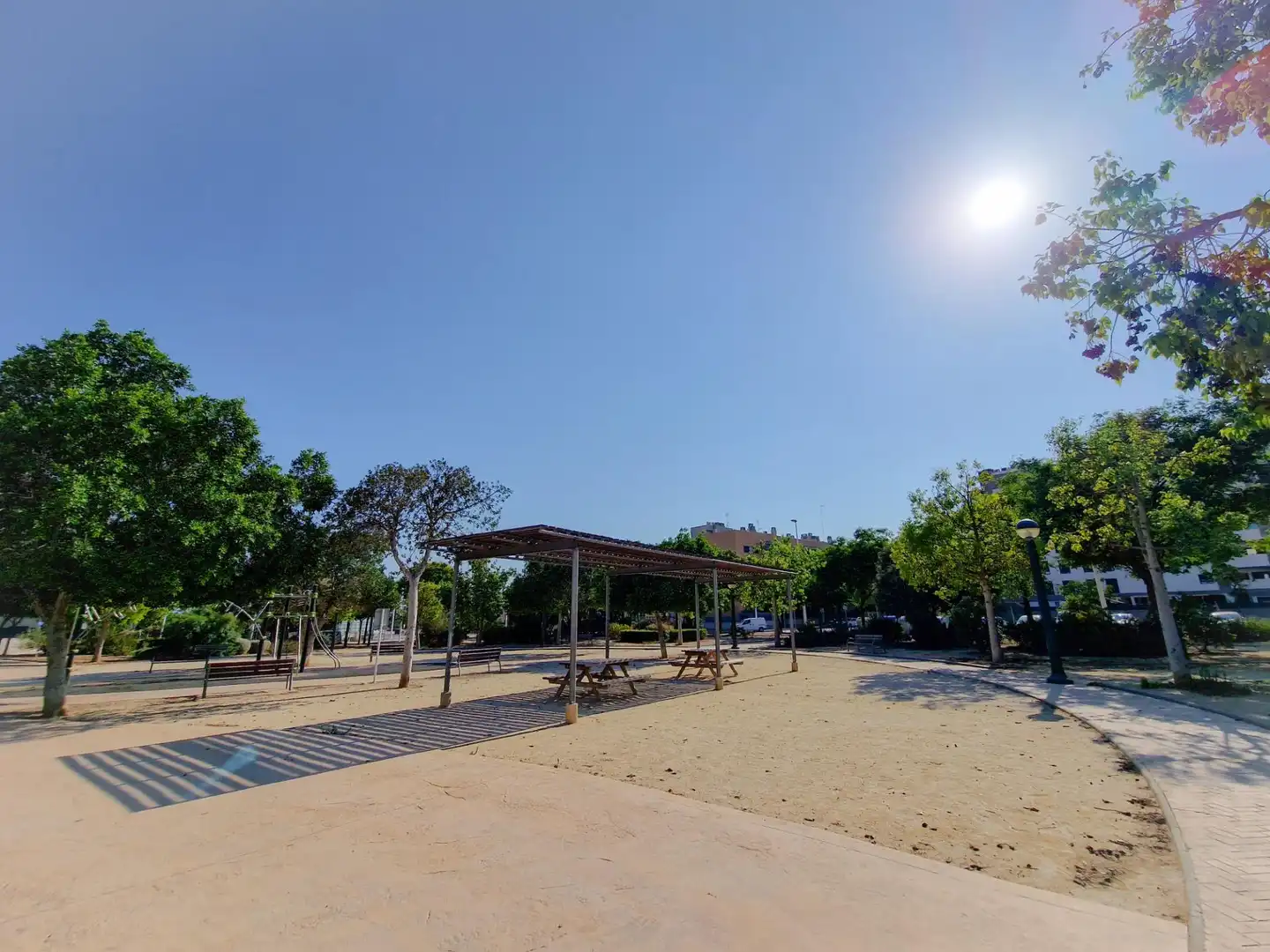 Vista exterior de Pis en venda en Elche / Elx amb Aire condicionat, Calefacció i Jardí privat