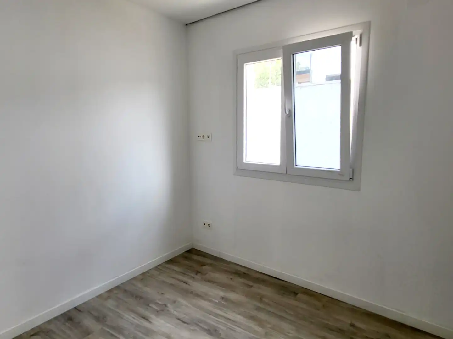 Habitación de Casa o chalet en venta en Creixell con Aire acondicionado, Calefacción y Jardín privado