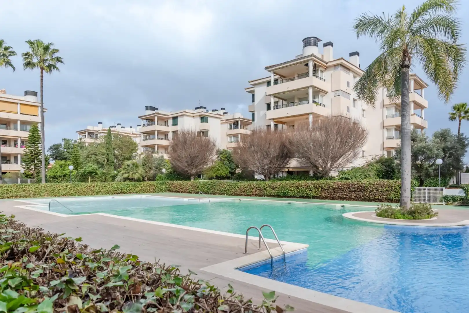 Planta baixa en venda a Les Maravelles