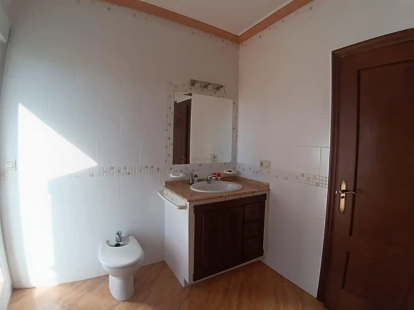 Baño de Casa adosada de alquiler en Antequera