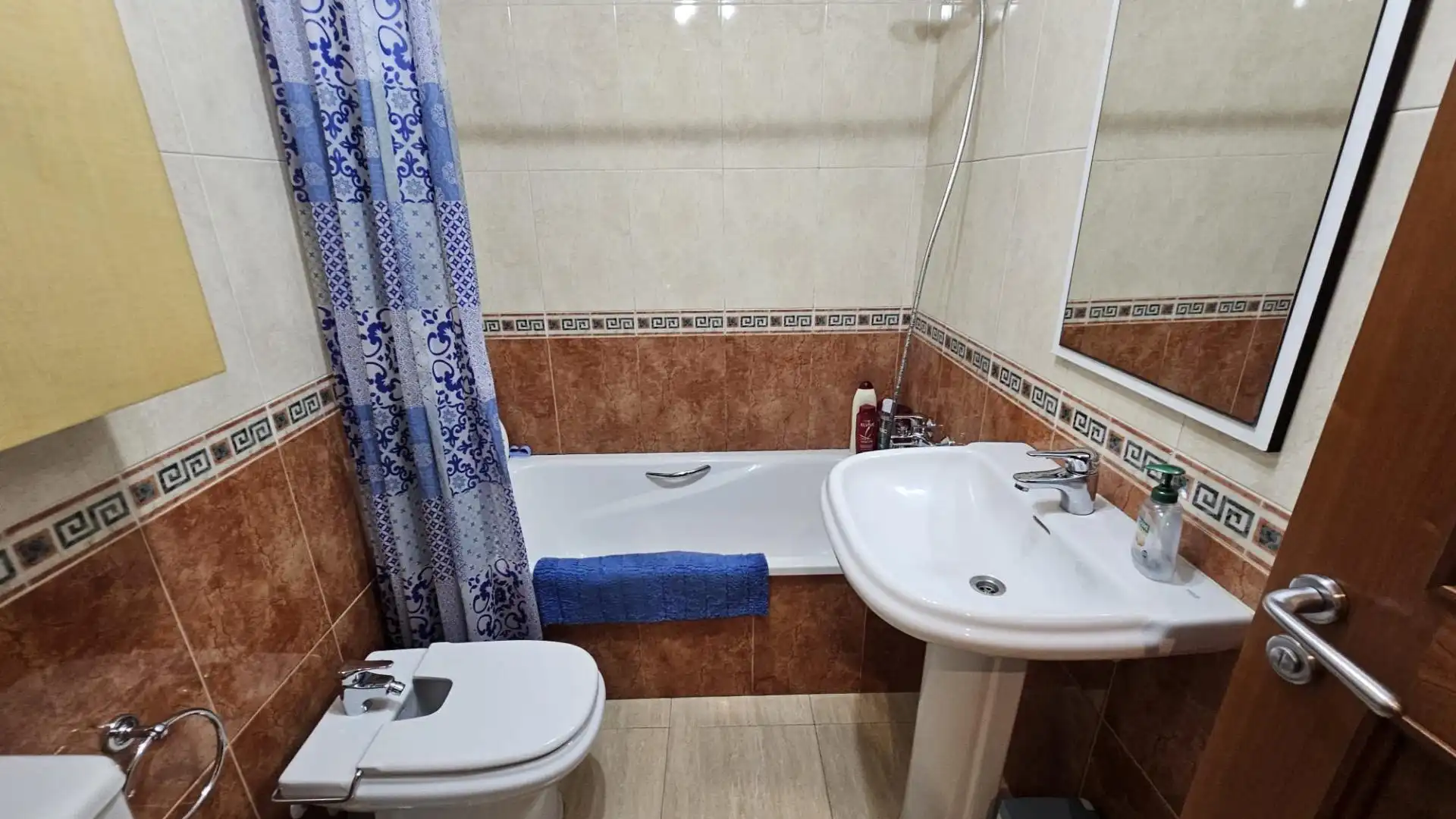 Bany de Pis en venda en Calella amb Aire condicionat i Calefacció