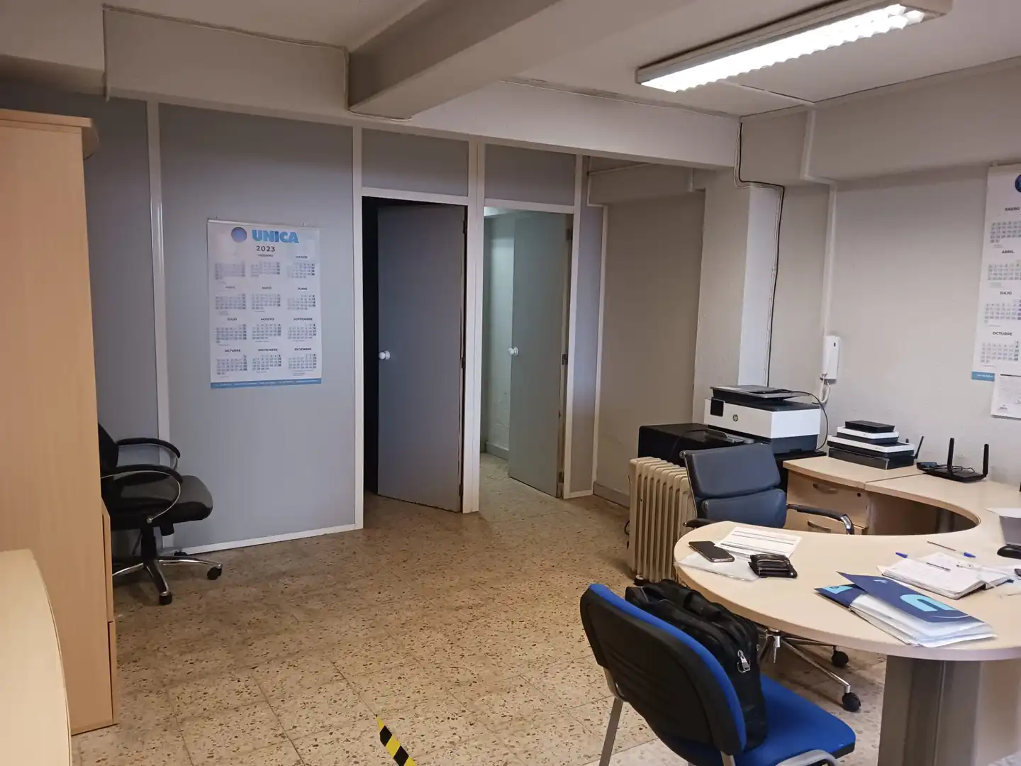 Business premises for sale in Plaça Rafael Casanovas, imagen 4