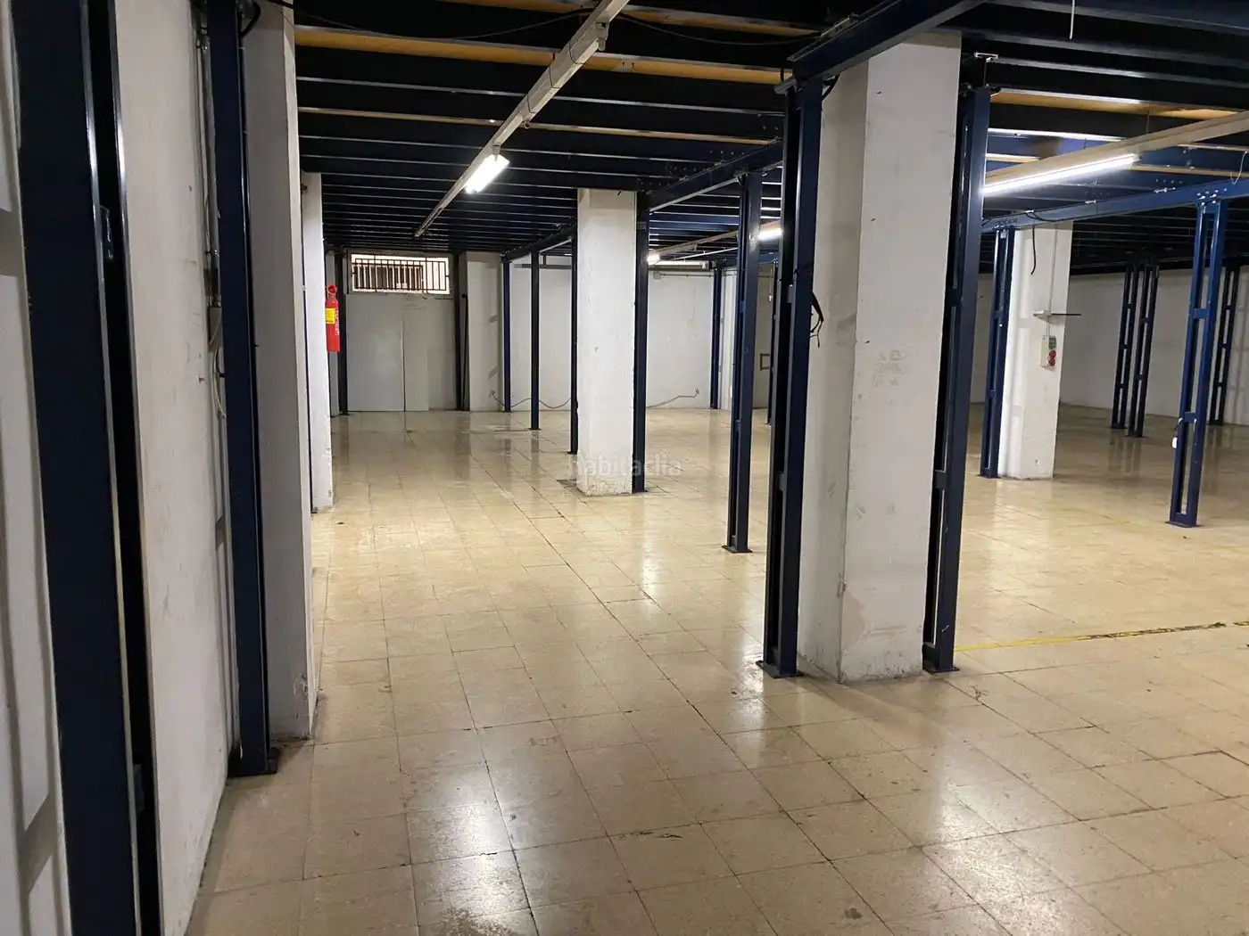 Industriegebäude zur Miete in Carrer de la Cooperativa 83, imagen 3
