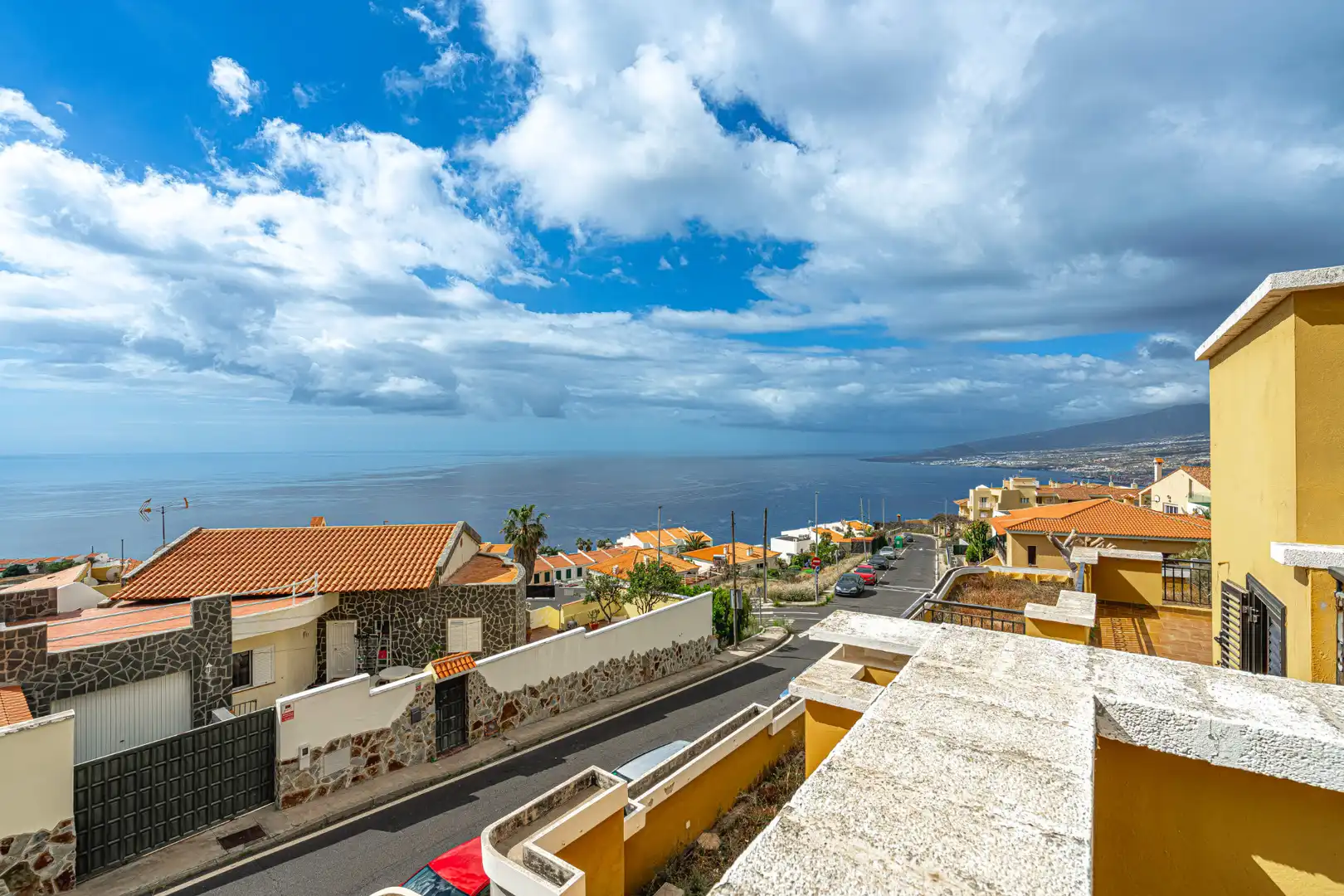 Vista exterior de Casa o chalet en venta en El Rosario con Aire acondicionado, Jardín privado y Terraza