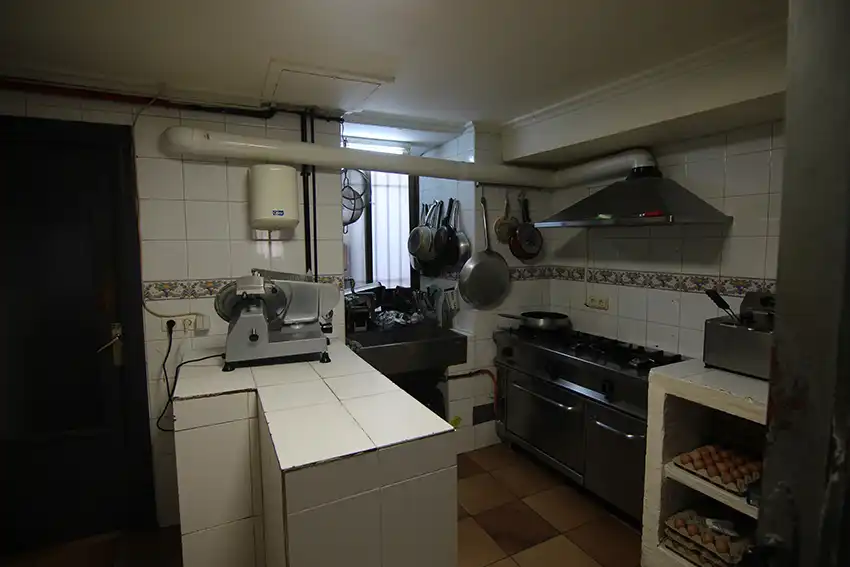Cuina de Casa o xalet en venda en Asparrena amb Moblat i Balcó
