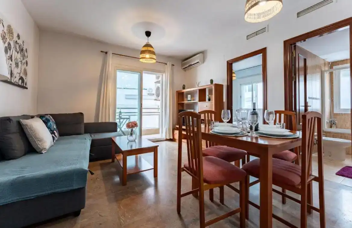 Esszimmer von Wohnung zur Miete in Torremolinos mit Klimaanlage, Möbliert und Balkon