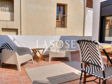 Maison mitoyenne avec balcon à vendre à Casc Antic - Nou Cambrils