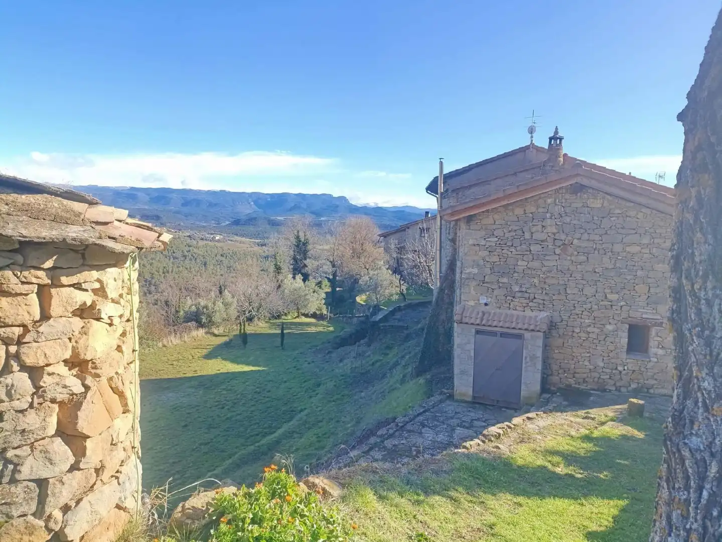 Vista exterior de Casa o xalet en venda en Graus amb Calefacció, Jardí privat i Traster