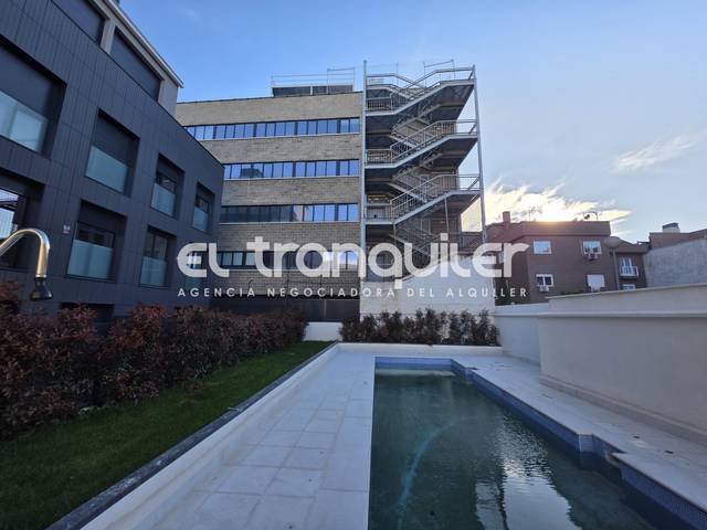 Piso en Alquiler en Calle Valentin Llaguno en San Isidro