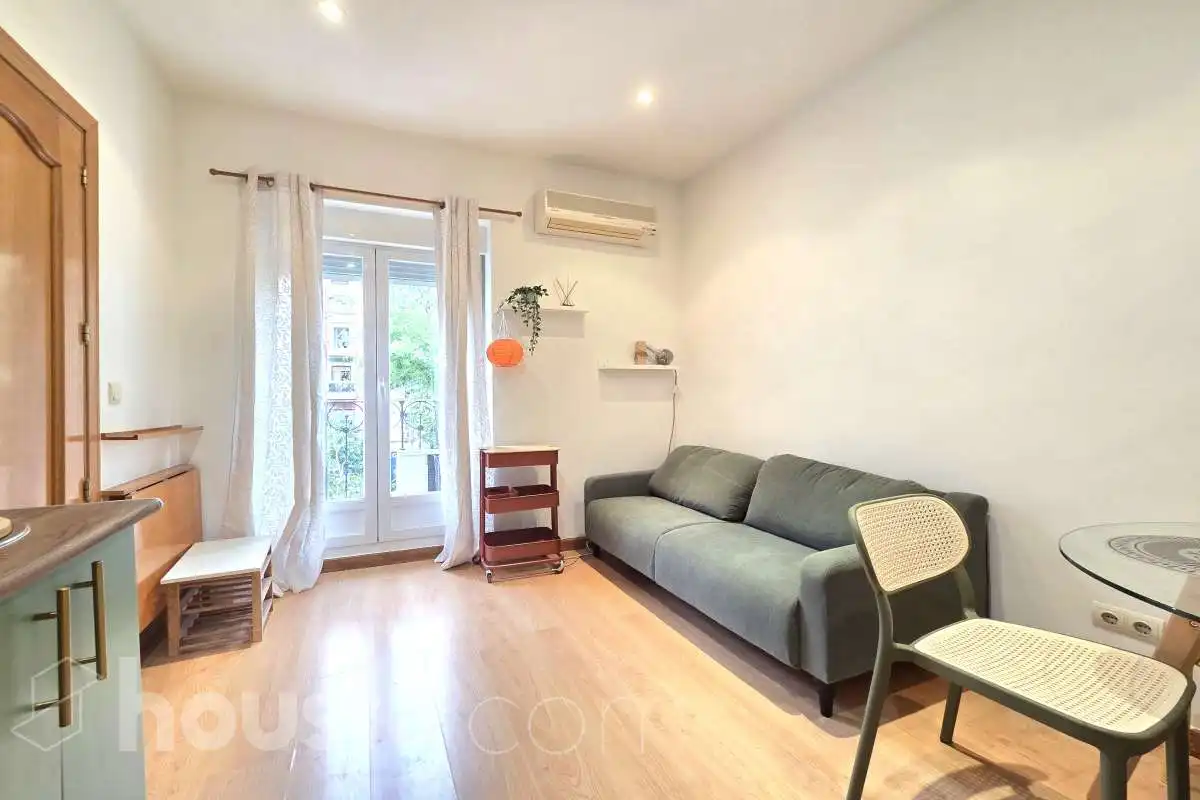 Wohnzimmer von Wohnung zur Miete in Arganzuela