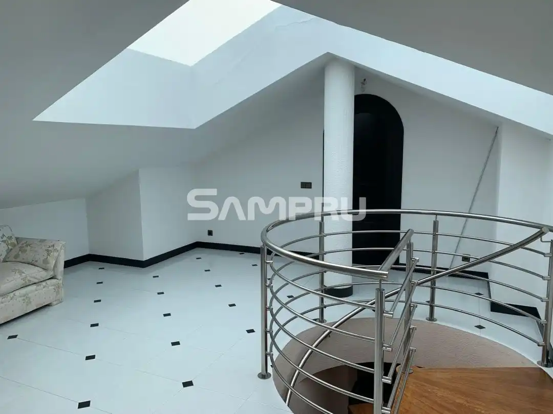 Wohnung zum Verkauf in Legutio mit Heizung, Privatgarten und Terrasse
