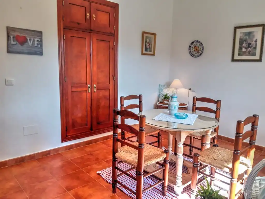 Comedor de Finca rústica en venta en Benamargosa con Aire acondicionado, Jardín privado y Terraza