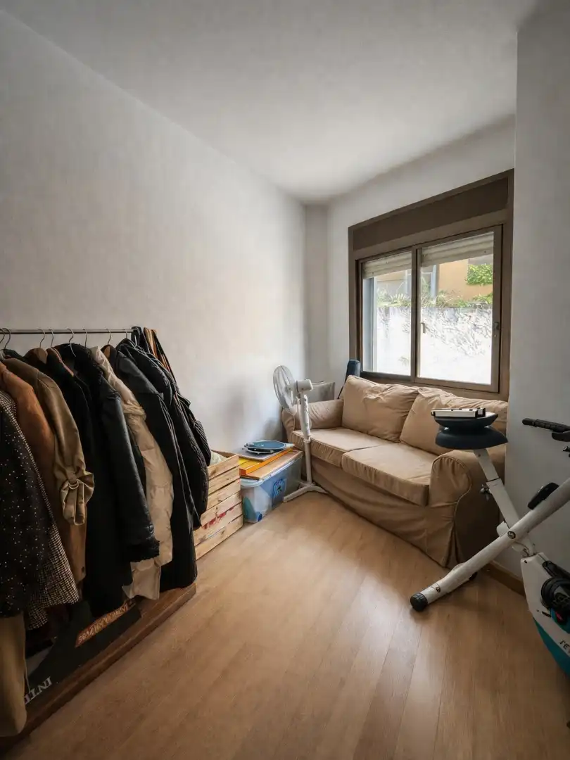 Bedroom of Flat for sale in Cornellà de Llobregat  with Air Conditioner, Heating and Parquet flooring