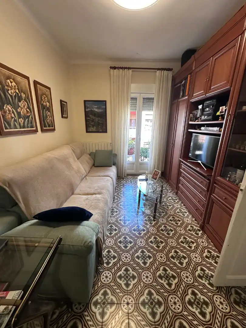 Appartement compact avec terrasse à vendre à Calle María Teresa Gil de Gárate, imagen 2