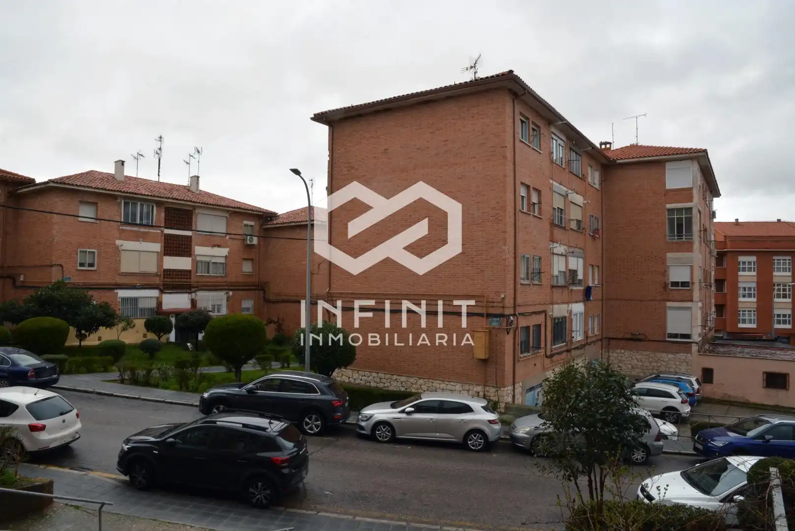 Exterior view of Flat for sale in Guadalajara Capital  with Storage room