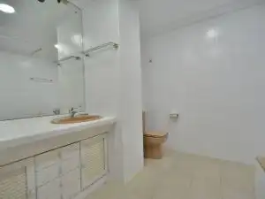 Baño de Piso de alquiler en Madrid con Calefacción