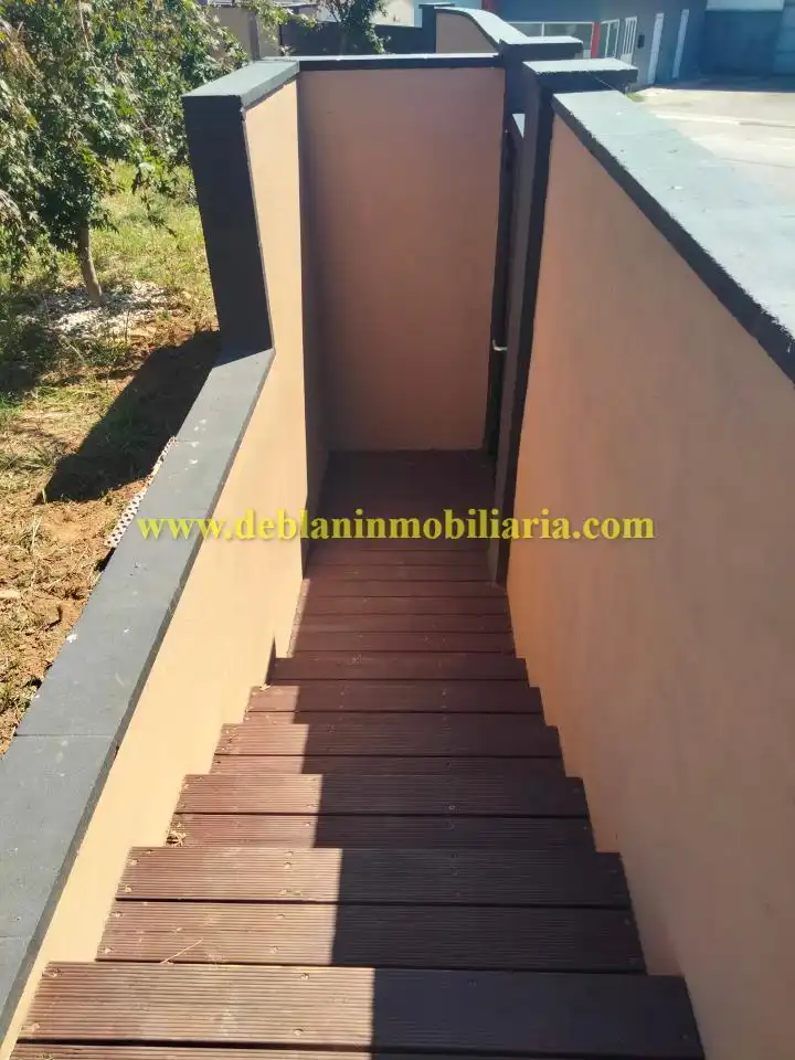 Balcony of Houses for rent in Tui  with Heating, Private garden and Furnished