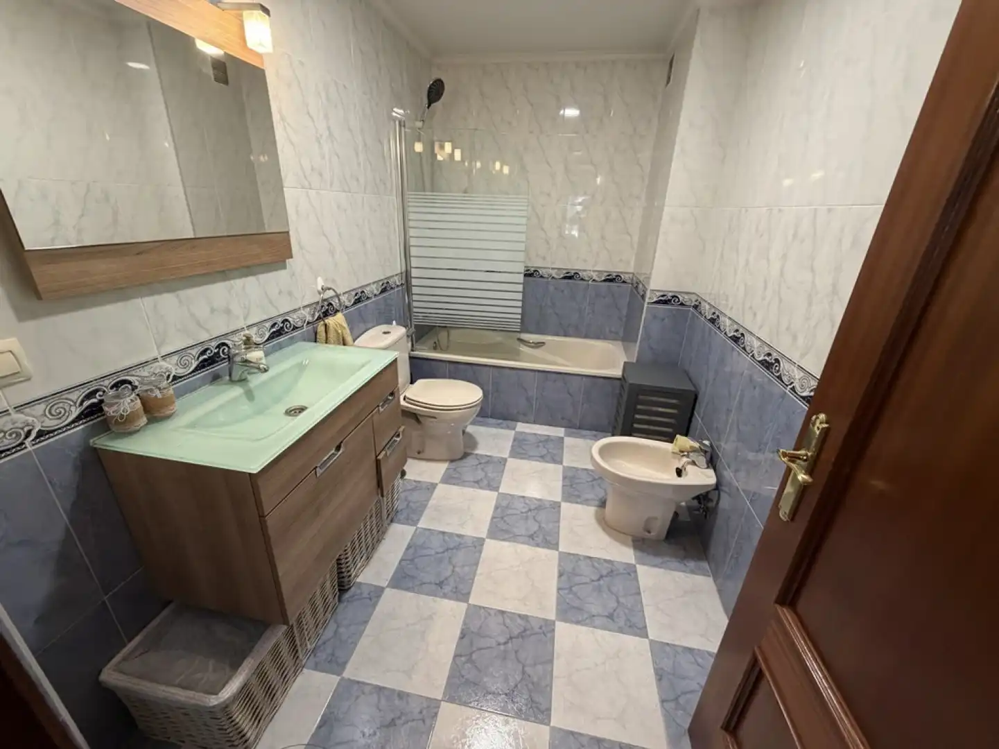 Bathroom of Flat for sale in Corvera de Asturias, Asturias