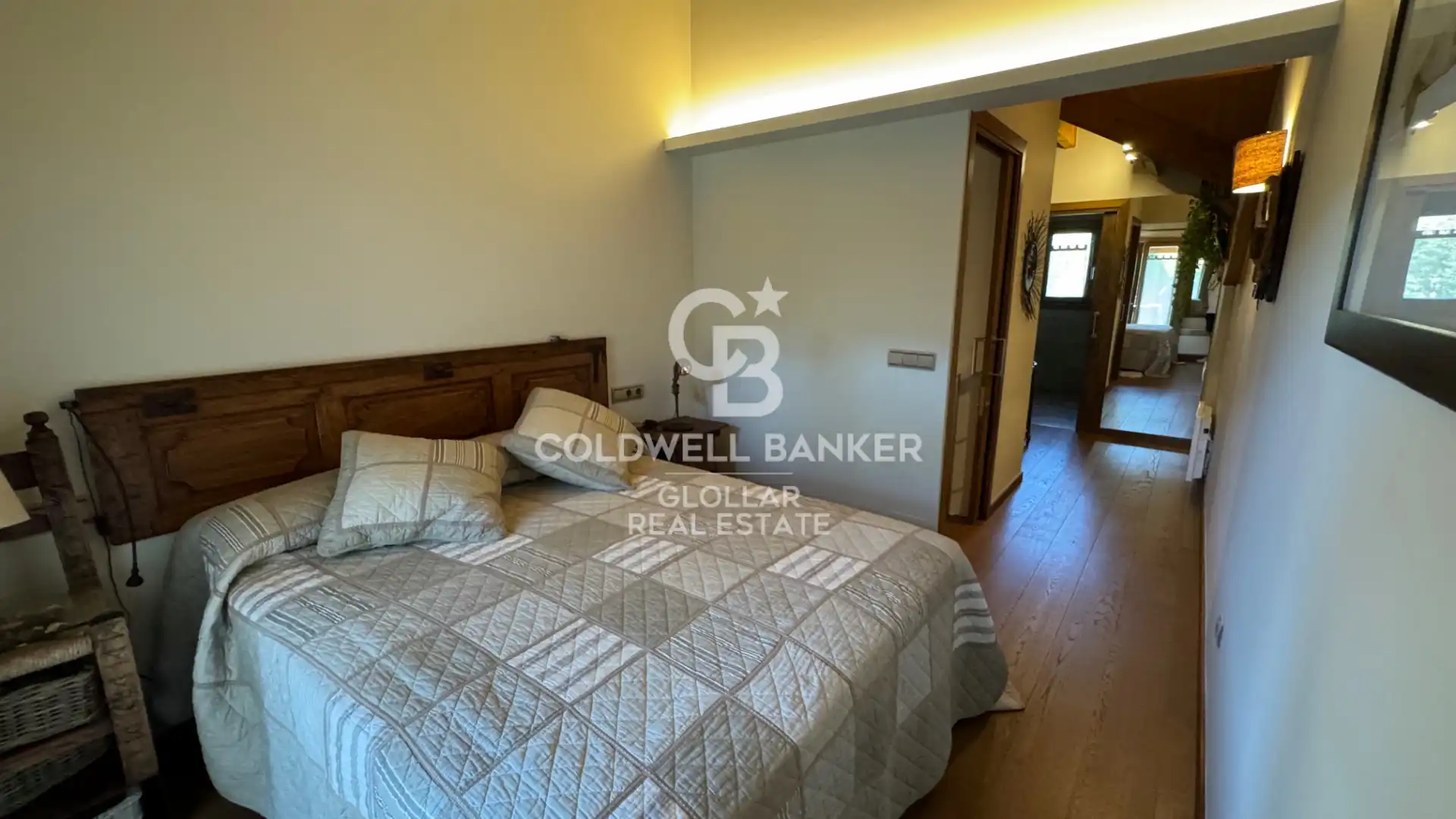 Einfamilien-Reihenhaus zum Verkauf in Osséja mit Privatgarten, Parkett und Terrasse