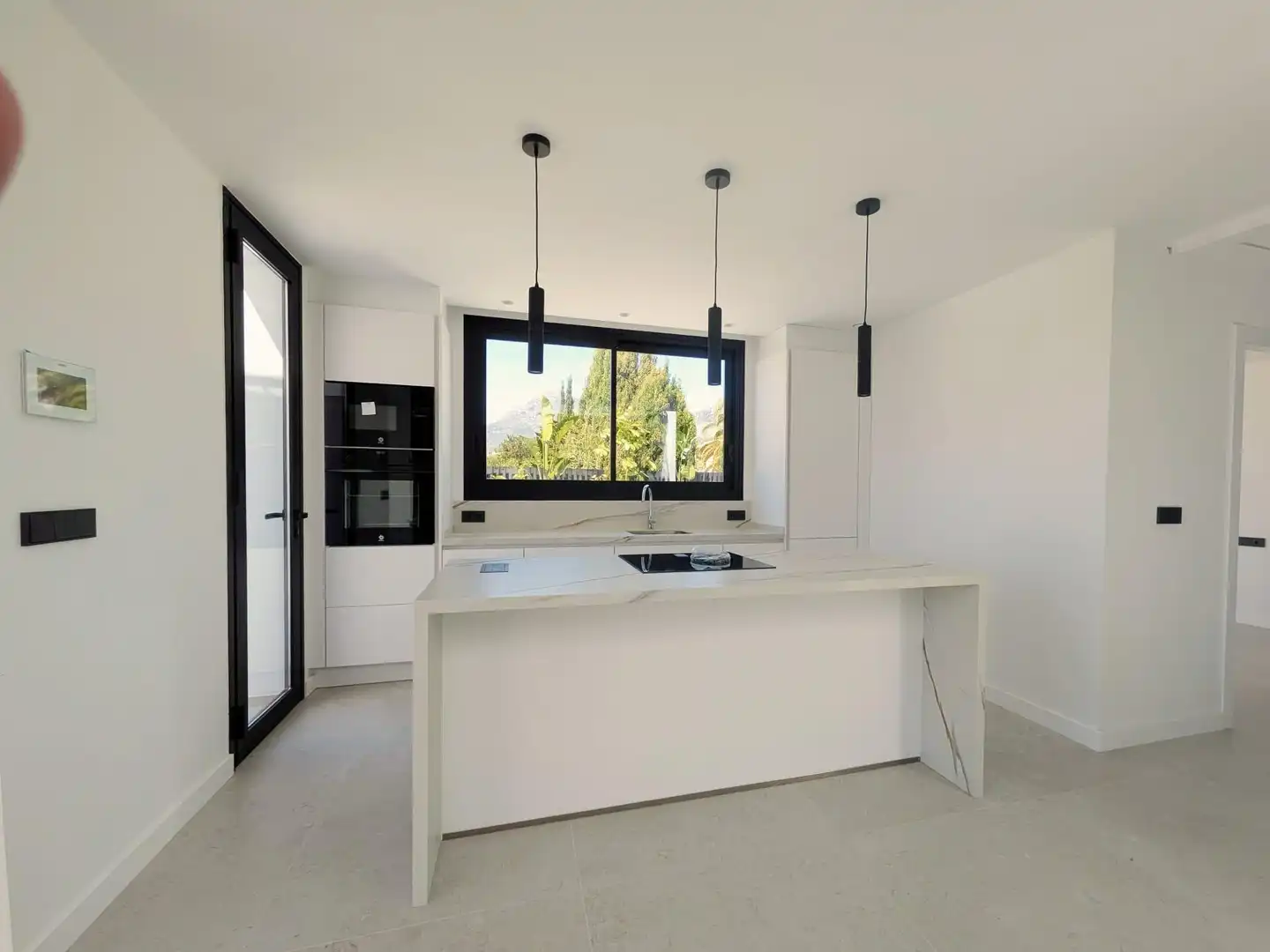 Cocina de Casa adosada en venta en L'Alfàs del Pi con Aire acondicionado, Calefacción y Jardín privado
