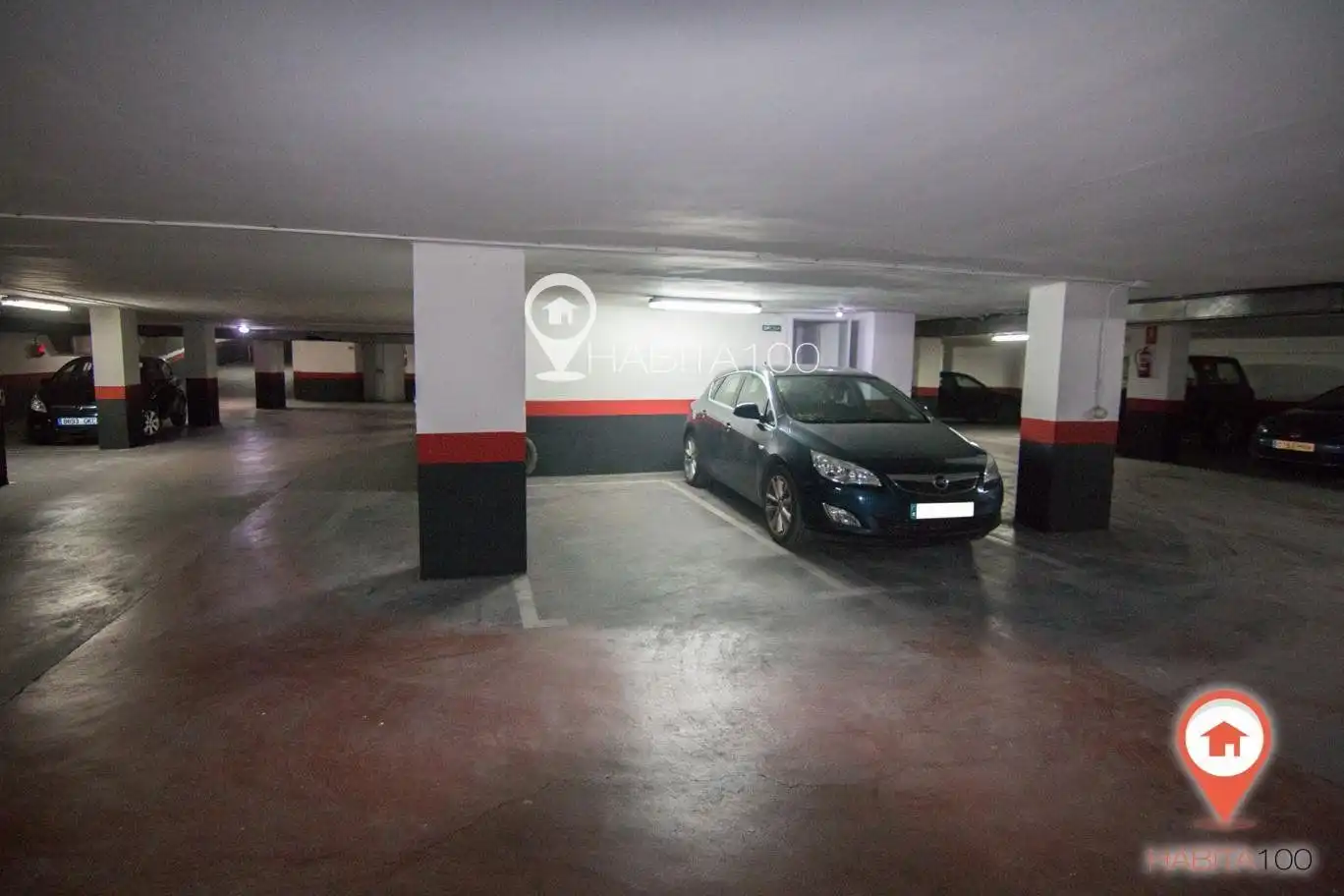 Aparcamiento en venta en Centro, imagen 2