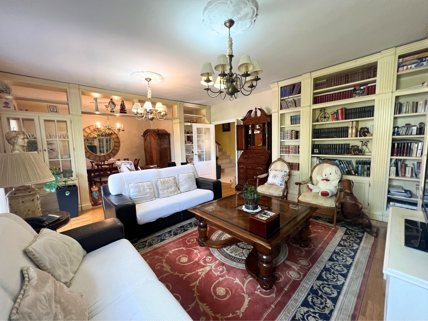 Living room of House or chalet for sale in  Toledo Capital  with Air Conditioner, Private garden and Storage room