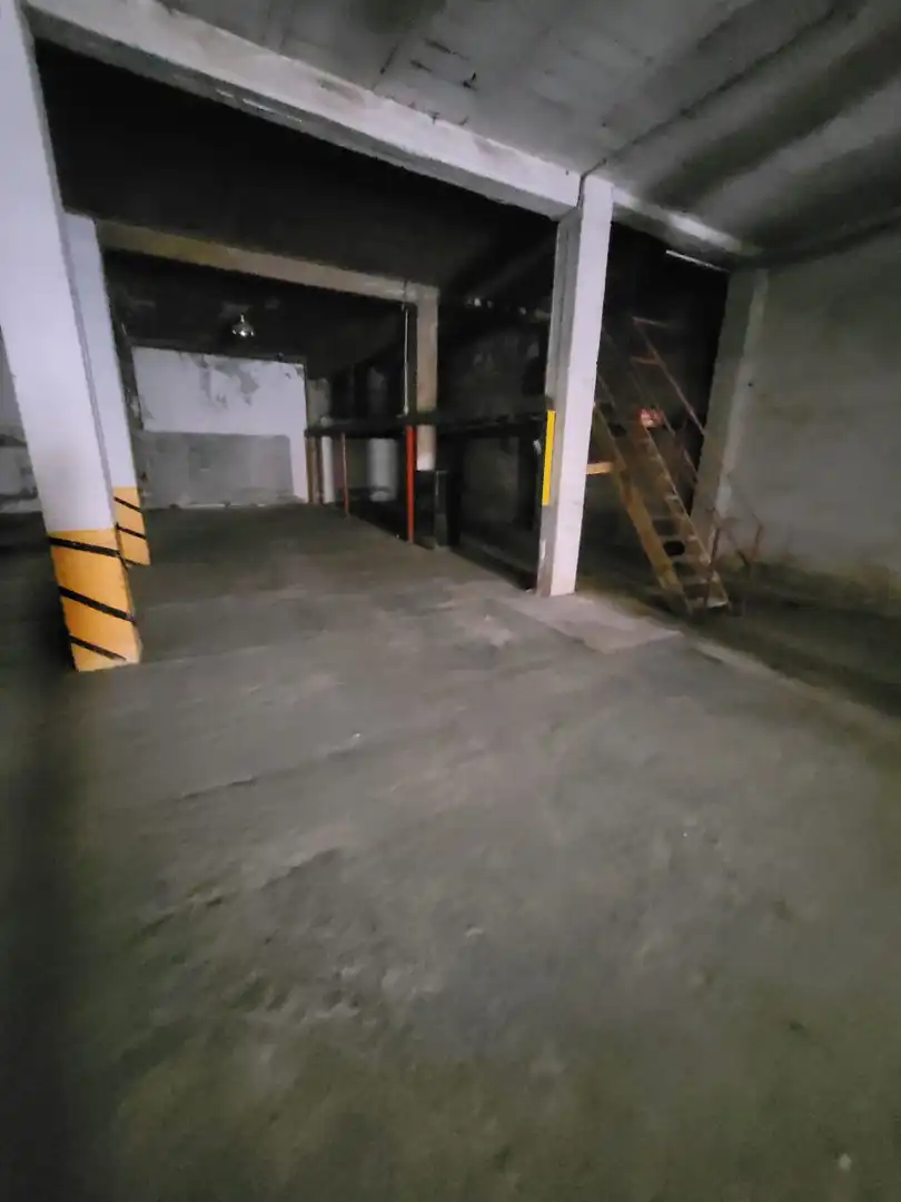 Nau industrial en venda en Torrelavega 