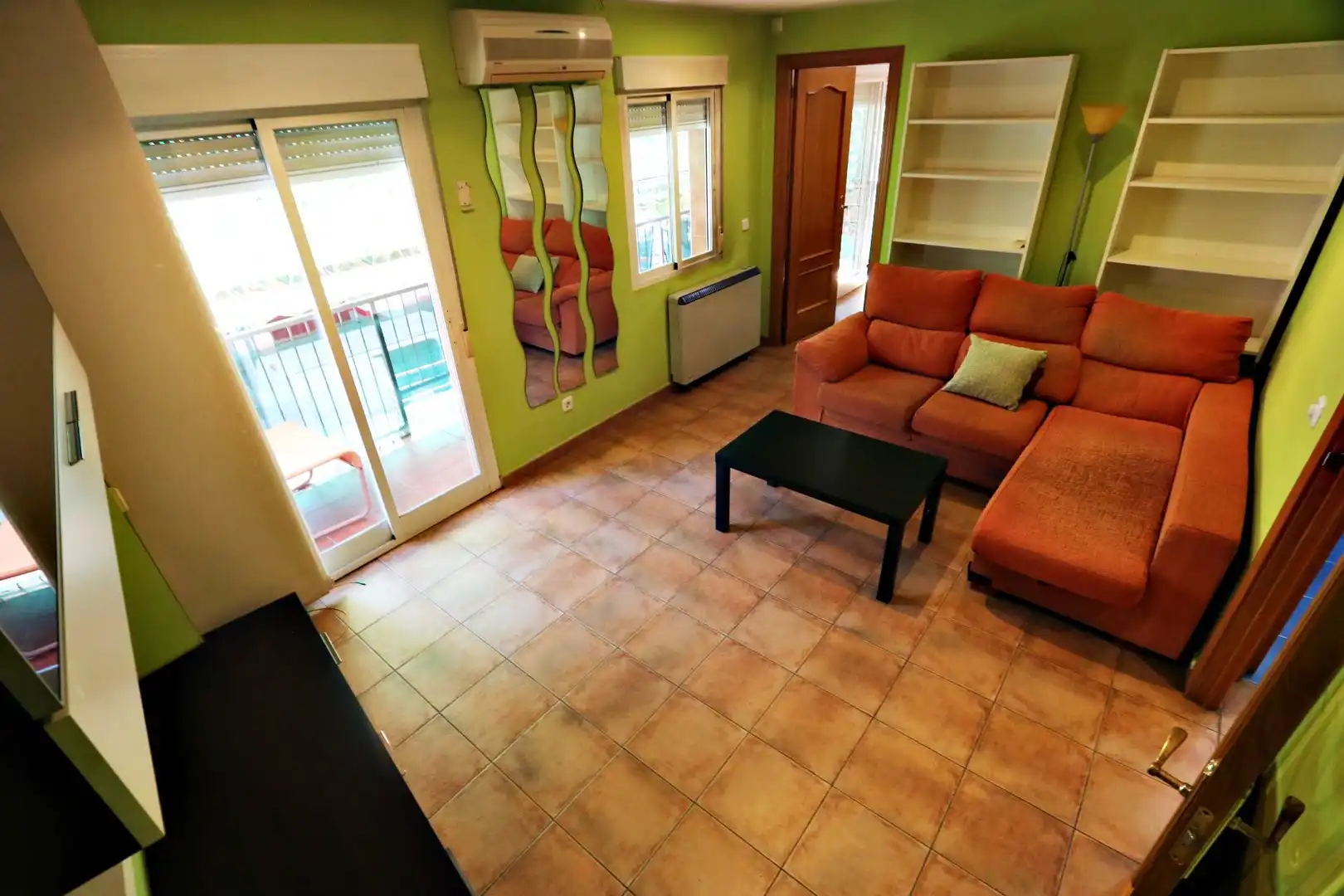 Living room of Flat for sale in Getafe  with Air Conditioner, Heating and Terrace