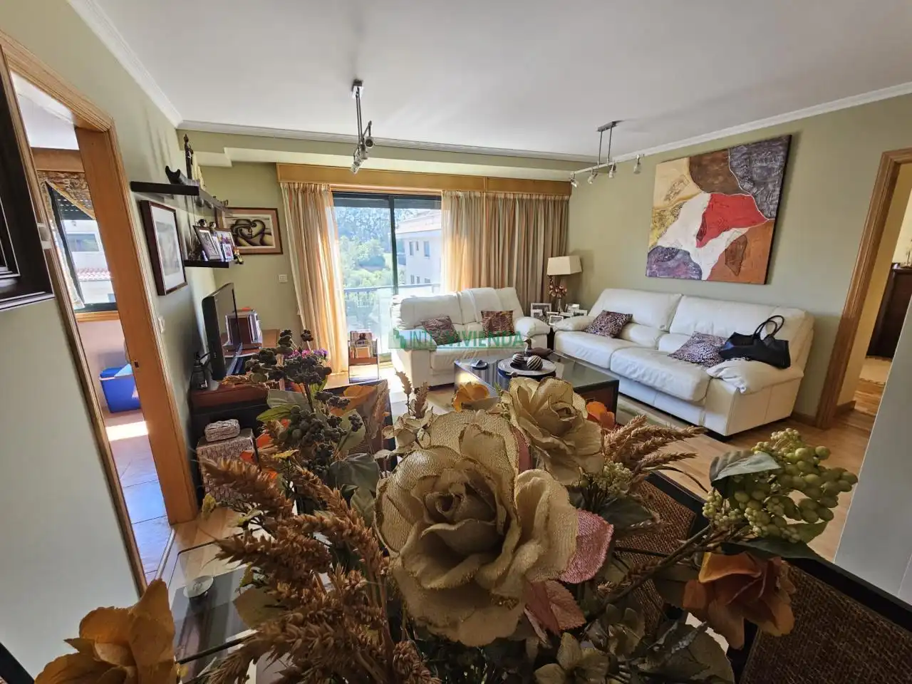 Sala d'estar de Pis en venda en A Cañiza   amb Calefacció i Parquet