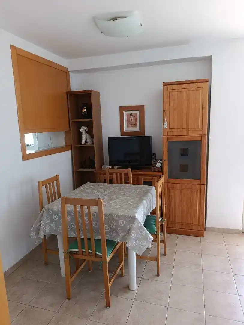 Wohnzimmer von Wohnungen zur Miete in Oliva mit Klimaanlage und Balkon