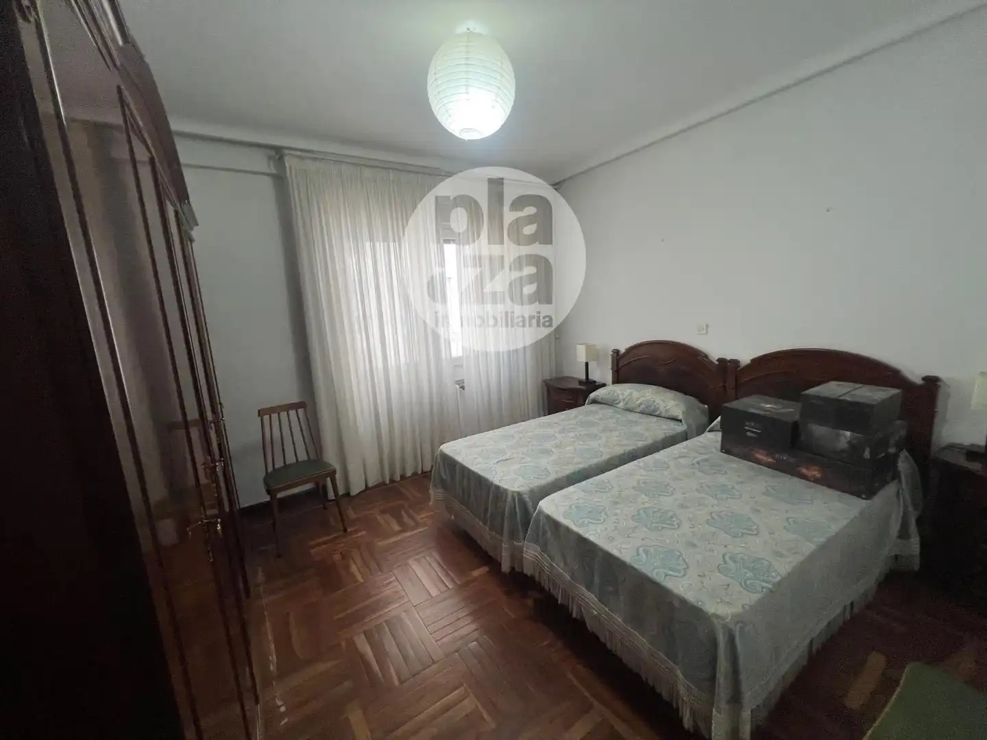Habitación de Piso en venta en Burgos con Terraza y Trastero