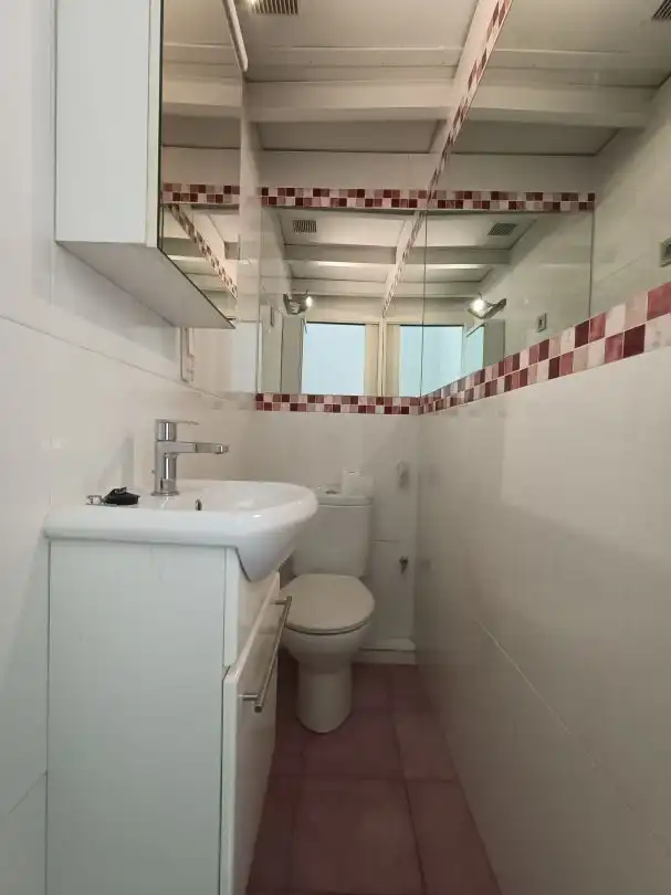 Badezimmer von Geschaftsraum zum Verkauf in Bilbao 