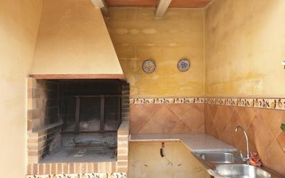 Kitchen of House or chalet for sale in Chiva