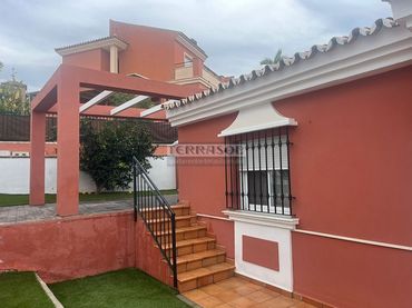 Villa avec piscine à vendre à Torre del Mar