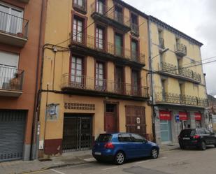 Exterior view of Single-family semi-detached for sale in Sant Joan de les Abadesses