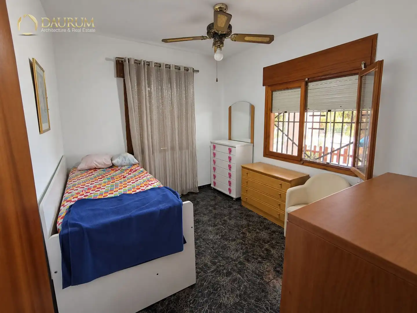 Habitación de Casa o chalet en venta en Elche / Elx con Aire acondicionado, Terraza y Piscina