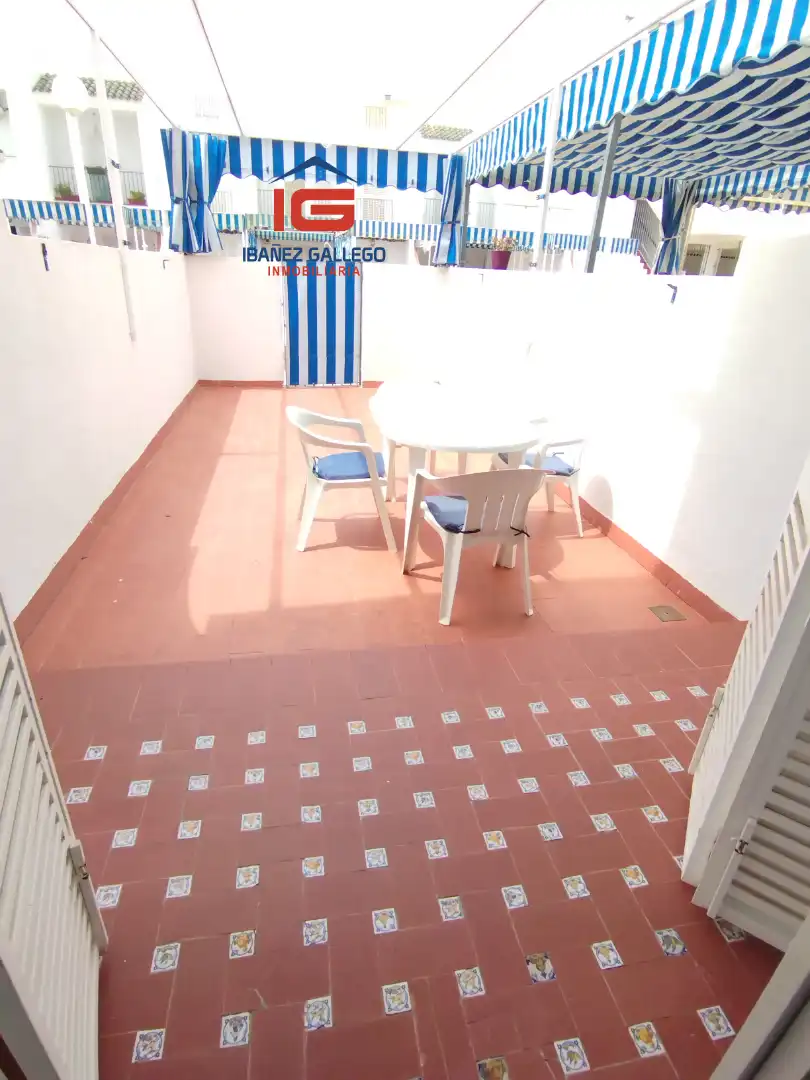 Maison mitoyenne à vendre à Centro - Calzada - Cabo Noval, imagen 3