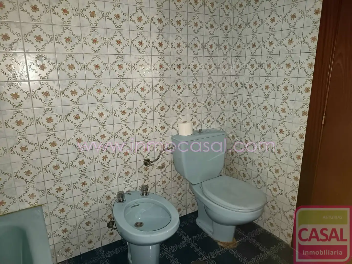 Bathroom of Flat for sale in Langreo  with Heating, Storage room and Furnished