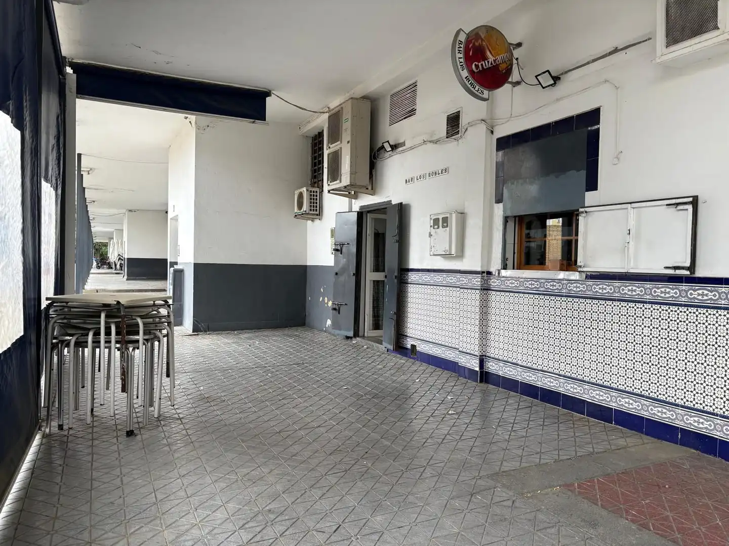 Local en venta en Sevilla