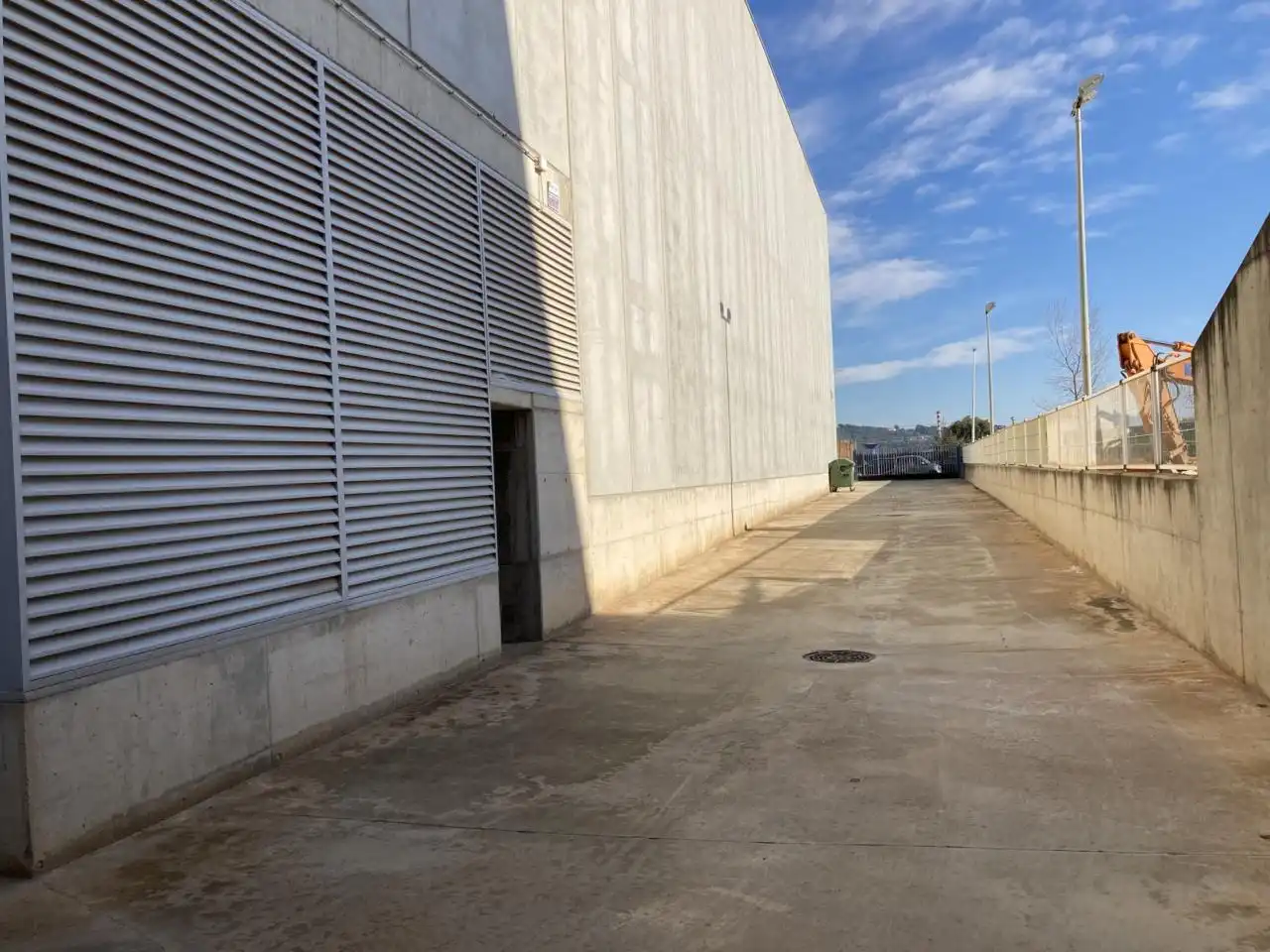 Industrial building to rent in Carrer Josep Ros i Ros, imagen 6