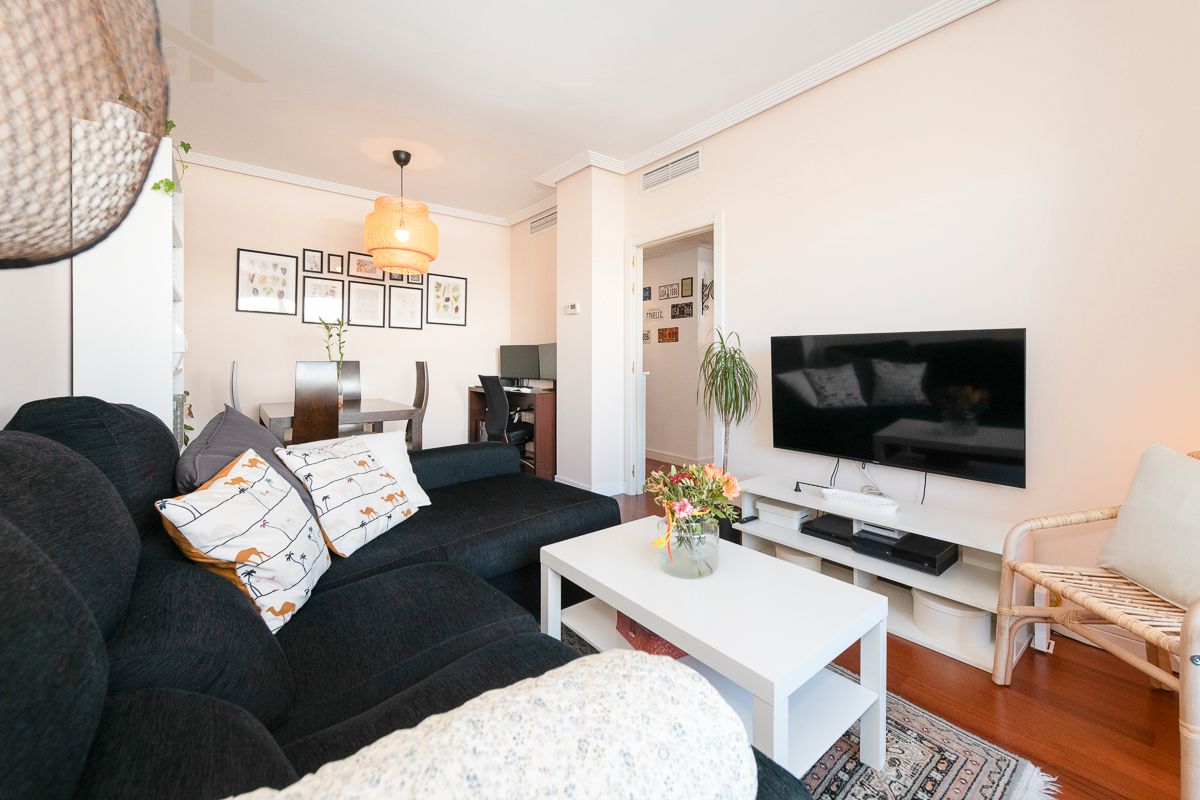 Sala d'estar de Pis en venda en Alcobendas amb Aire condicionat, Calefacció i Parquet