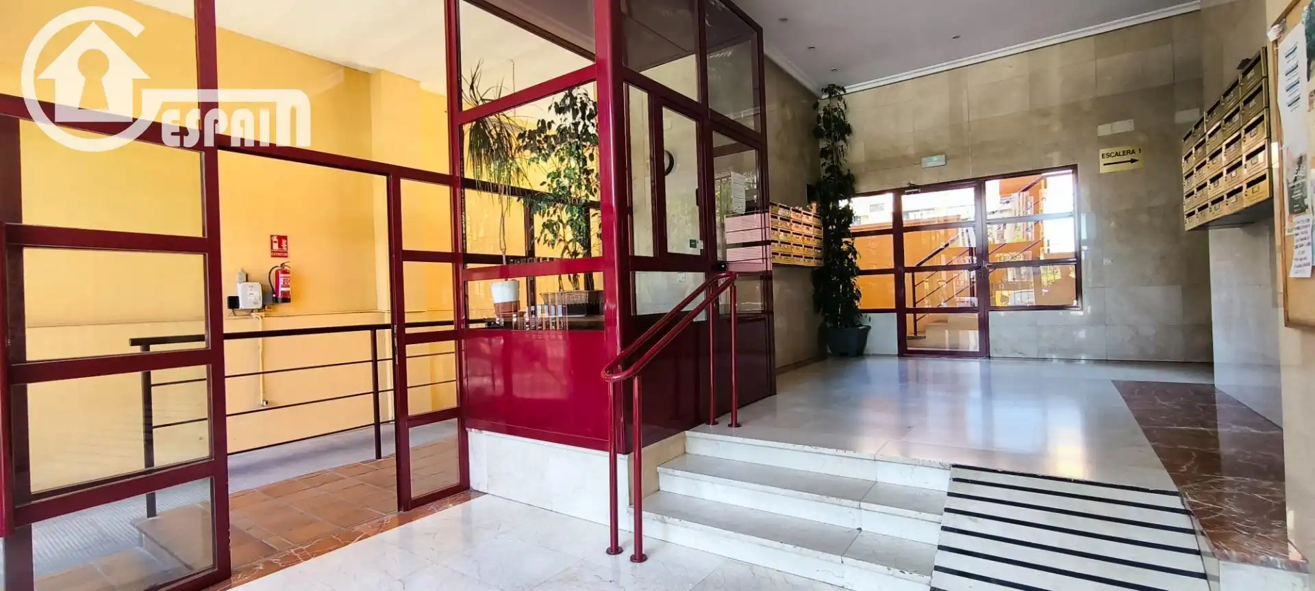 Dúplex en venda en Madrid amb Calefacció, Jardí privat i Piscina comunitària